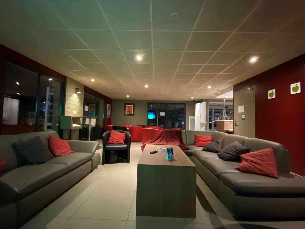 Kyriad Meaux Sud Nanteuil Les Meaux Interieur foto