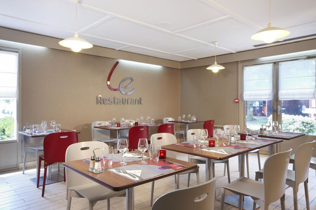 Kyriad Meaux Sud Nanteuil Les Meaux Restaurant foto